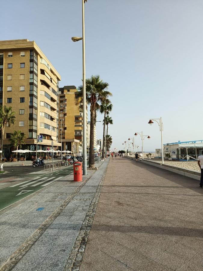 Апартаменты Piso Avenida Junto A La Playa Кадис Экстерьер фото